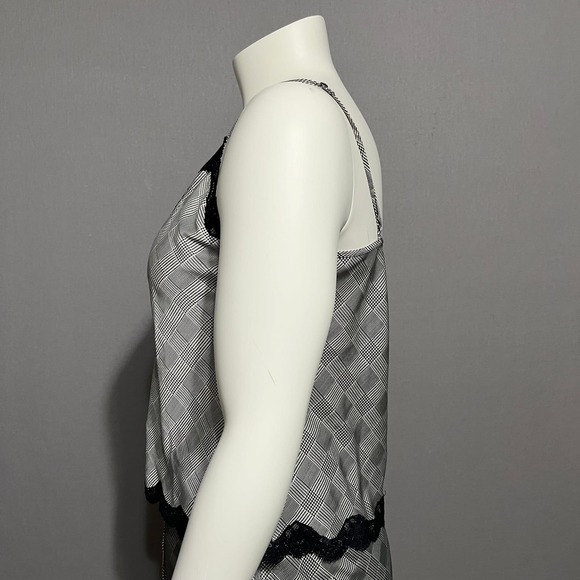 SOLD❌❌❌Lauren Ralph Lauren Houndstooth Satin 2 Pc Short Pajama Set Sz-Large - Picture 2 of 11